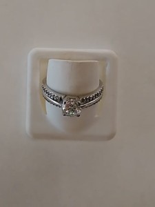 PIERŚCIONEK ZŁOTY 585 3,22 g ]