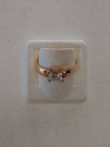 PIERŚCIONEK ZŁOTY 585 3,42 g  ]