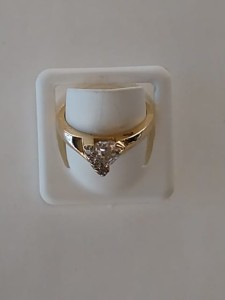 PIERŚCIONEK  ZŁOTY 585 3,61 g  ]