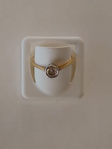 0348aa3e0e2414939a2a5f0b4647858c