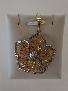 WISIOREK ZŁOTY 585  3.96 g]