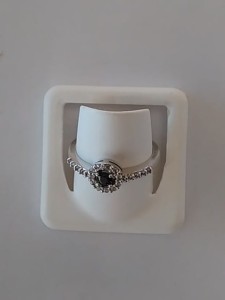 PIERŚCIONEK ZŁOTY 585 2,02 g ]