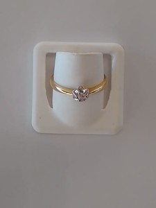 PIERŚCIONEK  ZŁOTY 585 1,77 g]