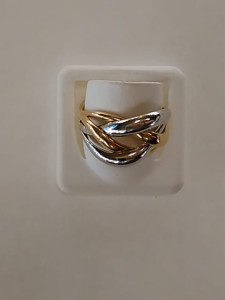 PIERŚCIONEK  ZŁOTY 585 3,3 g]