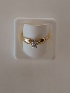 PIERŚCIONEK ZŁOTY 585 2,86 g  ]