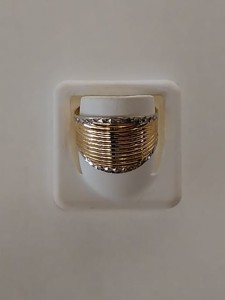 PIERŚCIONEK ZŁOTY 585 2,76 g ]